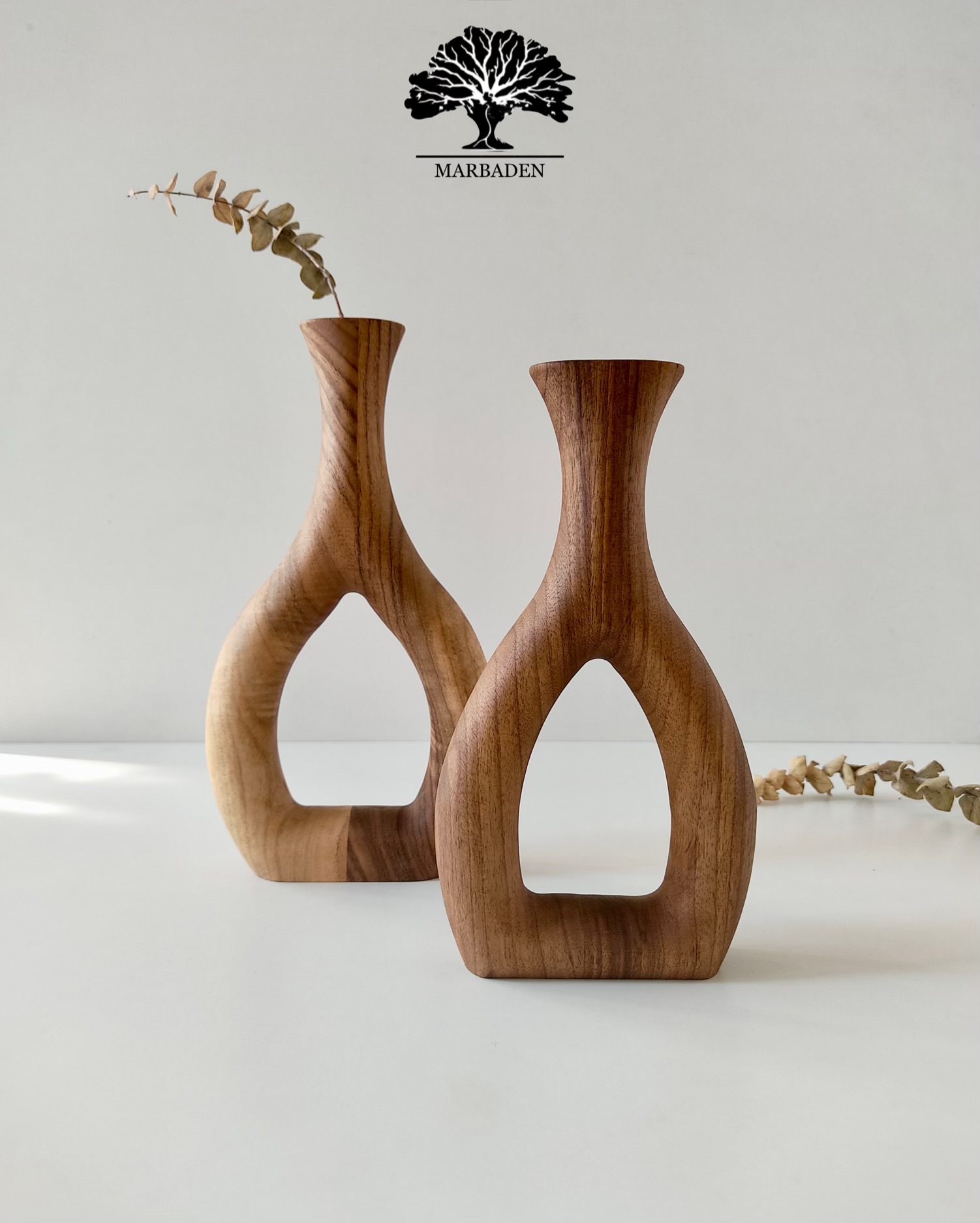 گلدان چوبی مدل دفرمه کاملا دستساز (چوب گردو) Aro