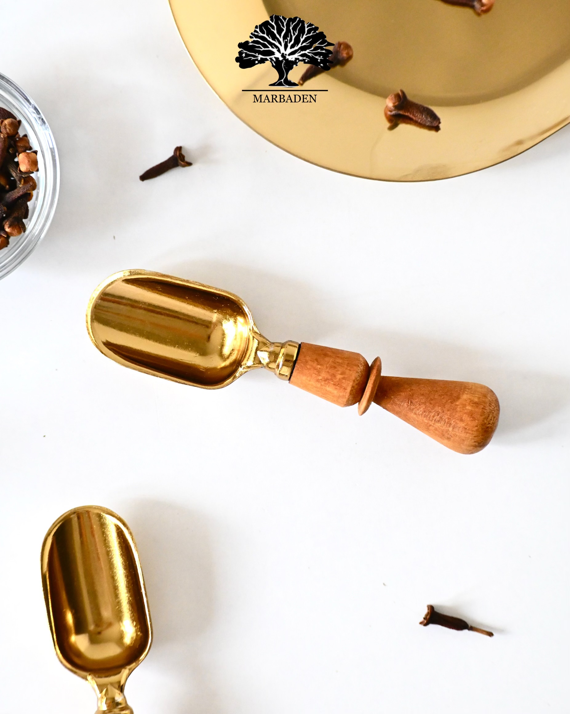 قاشق ادویه برنجی طلایی دسته چوبی ماربادن Spoon-Spice